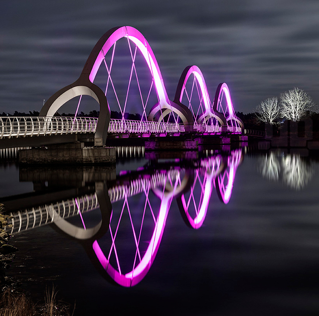 ljusarkitektur-solvesborg-bridge-designboom01-20140415